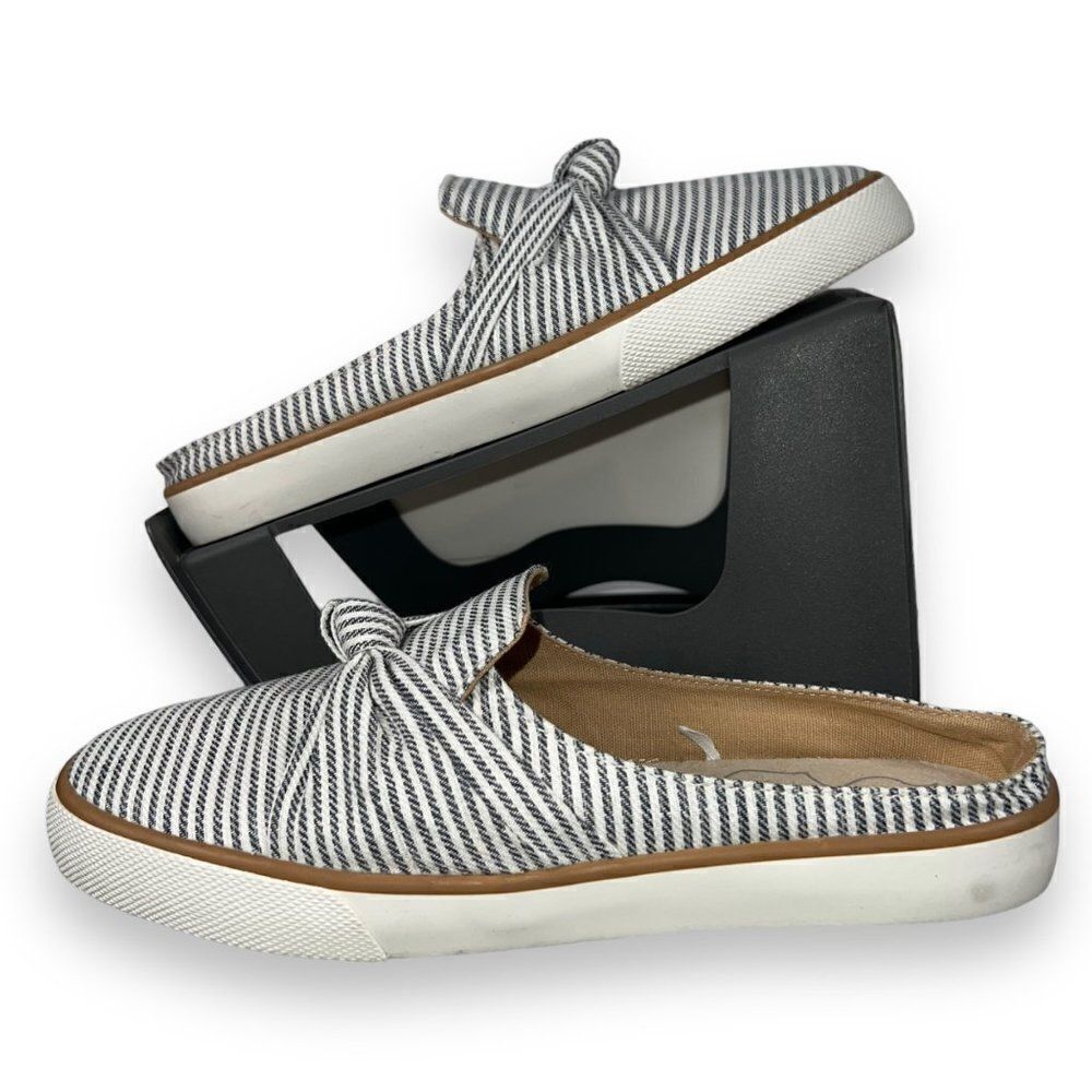 Margaritaville Striped Knotted Mules 1636758 Blue / White Women's 8